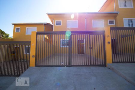 Fachada de casa para alugar com 2 quartos, 120m² em Cidade Universitária, Campinas