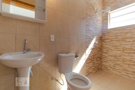 Casa para alugar com 120m², 2 quartos e 2 vagas Casa para alugar com 120m², 2 quartos e 2 vagasBanheiro da Suíte 02
