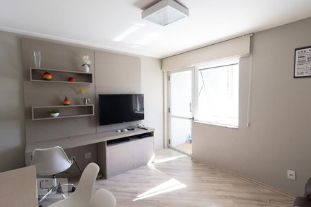 Sala de apartamento para alugar com 1 quarto, 37m² em Cerqueira César, São Paulo