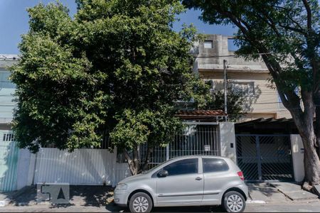 Casa à venda com 230m², 3 quartos e 3 vagasFachada