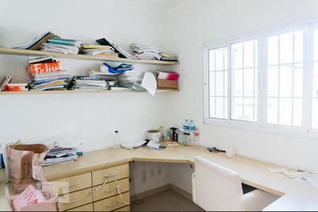 Casa à venda com 230m², 3 quartos e 3 vagasSuíte 