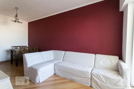 Apartamento à venda com 70m², 2 quartos e 1 vagaSala