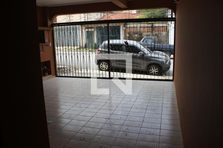 Garagem de casa para alugar com 3 quartos, 95m² em Parque Continental I, Guarulhos