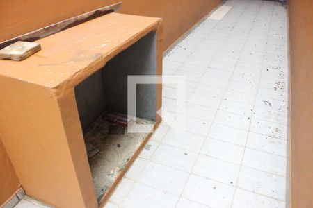 Corrodor do Quintal de casa para alugar com 3 quartos, 95m² em Parque Continental I, Guarulhos