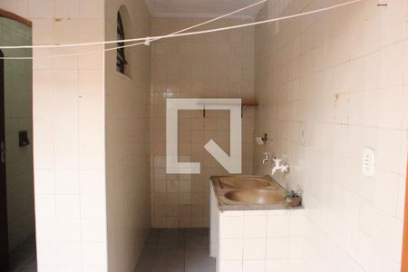 Casa para alugar com 95m², 3 quartos e 2 vagasLavanderia