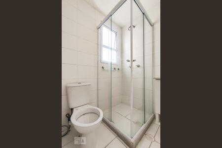 Apartamento para alugar com 66m², 2 quartos e 1 vaga Apartamento para alugar com 66m², 2 quartos e 1 vagaBanheiro da Suíte