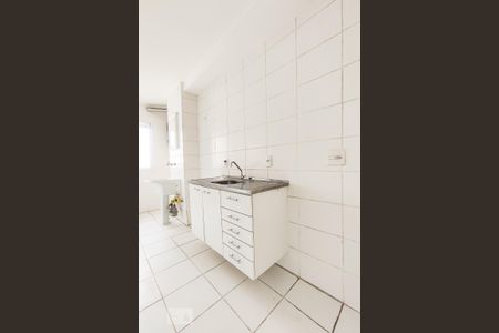 Apartamento para alugar com 66m², 2 quartos e 1 vaga Apartamento para alugar com 66m², 2 quartos e 1 vagaCozinha e Área de Serviço