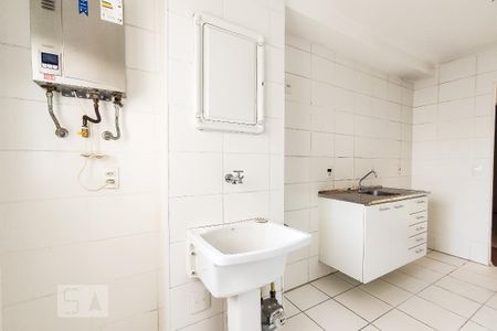 Apartamento para alugar com 66m², 2 quartos e 1 vaga Apartamento para alugar com 66m², 2 quartos e 1 vagaCozinha e Área de Serviço