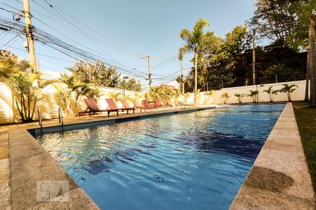 Apartamento para alugar com 66m², 2 quartos e 1 vaga Apartamento para alugar com 66m², 2 quartos e 1 vagaÁrea comum - Piscina