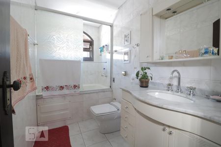Casa para alugar com 220m², 2 quartos e 1 vagaBanheiro Social