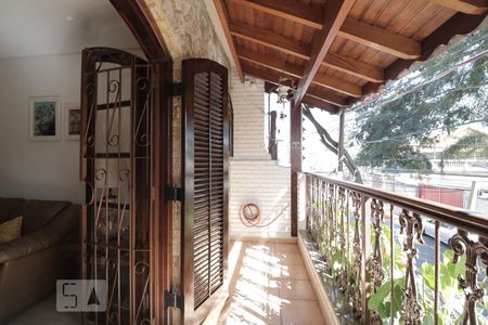 Casa para alugar com 220m², 2 quartos e 1 vagaSacada da Suite 