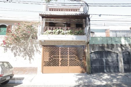 Casa para alugar com 220m², 2 quartos e 1 vagaFachada