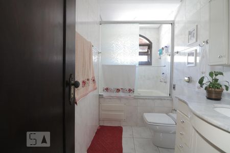 Casa para alugar com 220m², 2 quartos e 1 vagaBanheiro Social