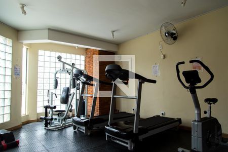 Casa de condomínio à venda com 150m², 3 quartos e 2 vagasAcademia