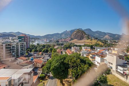 Apartamento à venda com 47m², 2 quartos e 2 vagas Apartamento à venda com 47m², 2 quartos e 2 vagasVista do Quarto 2