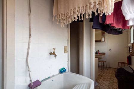 Apartamento à venda com 70m², 2 quartos e 1 vaga Apartamento à venda com 70m², 2 quartos e 1 vagaArea de Serviço