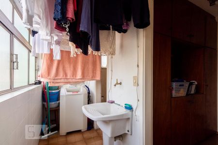 Apartamento à venda com 70m², 2 quartos e 1 vaga Apartamento à venda com 70m², 2 quartos e 1 vagaArea de Serviço