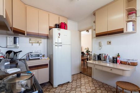 Apartamento à venda com 70m², 2 quartos e 1 vaga Apartamento à venda com 70m², 2 quartos e 1 vagaCozinha