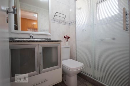 Apartamento para alugar com 74m², 2 quartos e 2 vagasBanheiro da Suíte