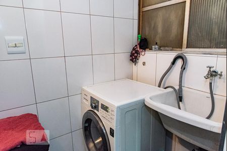 Apartamento à venda com 80m², 3 quartos e 1 vagaÁrea de serviço