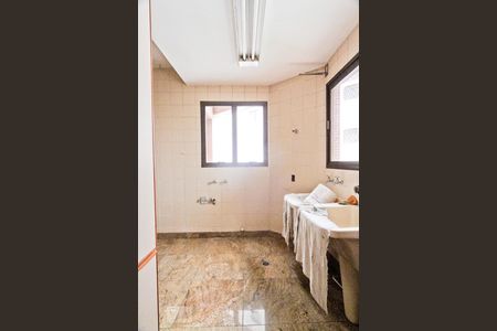 Apartamento à venda com 354m², 5 quartos e 4 vagasÁrea de Serviço