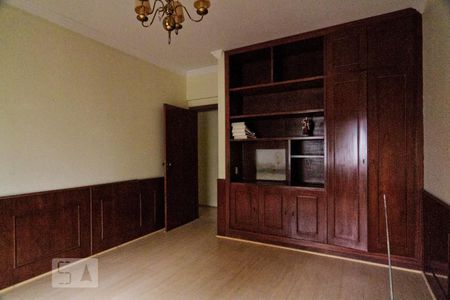 Apartamento à venda com 354m², 5 quartos e 4 vagasQuarto 1