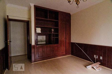 Apartamento à venda com 354m², 5 quartos e 4 vagasQuarto 1