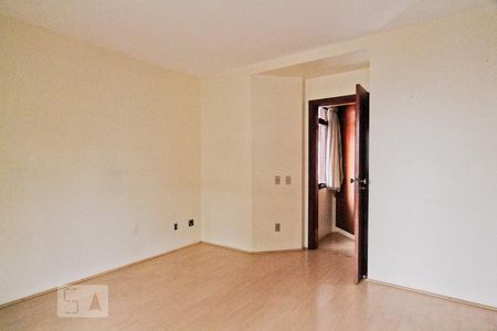 Apartamento à venda com 354m², 5 quartos e 4 vagasSuíte 3