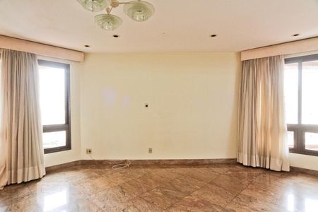 Apartamento à venda com 354m², 5 quartos e 4 vagasSala de Jantar