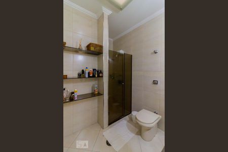 Banheiro da Suíte de casa à venda com 3 quartos, 247m² em Jardim Ema, Guarulhos