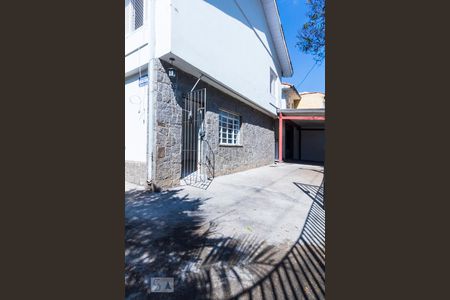 Casa à venda com 115m², 2 quartos e 4 vagasFachada