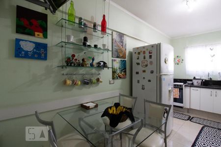 Apartamento à venda com 75m², 2 quartos e 1 vaga Apartamento à venda com 75m², 2 quartos e 1 vagaCozinha