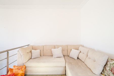 Casa à venda com 254m², 3 quartos e 3 vagas Casa à venda com 254m², 3 quartos e 3 vagasSala com Lareira