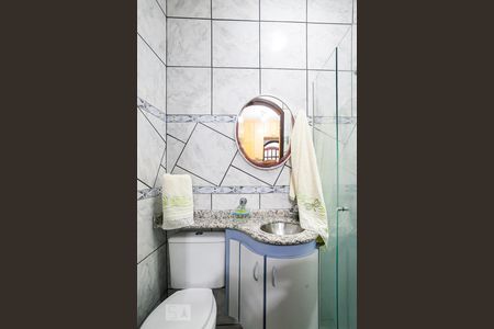 Casa à venda com 254m², 3 quartos e 3 vagas Casa à venda com 254m², 3 quartos e 3 vagasBanheiro da Suíte 2