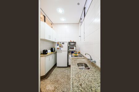 Casa à venda com 254m², 3 quartos e 3 vagas Casa à venda com 254m², 3 quartos e 3 vagasCozinha 1