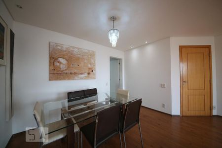 Apartamento para alugar com 92m², 2 quartos e 2 vagasSala 