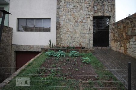 Casa à venda com 510m², 4 quartos e 7 vagasquintal entrada