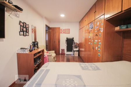 Casa à venda com 510m², 4 quartos e 7 vagasquarto 3