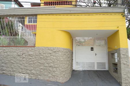 Casa para alugar com 392m², 6 quartos e 5 vagas Casa para alugar com 392m², 6 quartos e 5 vagasFachada