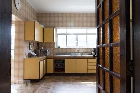 Casa para alugar com 392m², 6 quartos e 5 vagas Casa para alugar com 392m², 6 quartos e 5 vagasCozinha