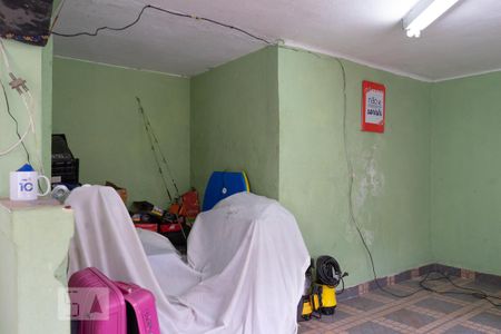 Casa para alugar com 392m², 6 quartos e 5 vagas Casa para alugar com 392m², 6 quartos e 5 vagasQuarto porão