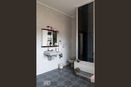 Casa para alugar com 392m², 6 quartos e 5 vagas Casa para alugar com 392m², 6 quartos e 5 vagasBanheiro