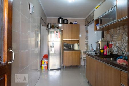 Casa para alugar com 392m², 6 quartos e 5 vagas Casa para alugar com 392m², 6 quartos e 5 vagasCozinha casa dos fundos