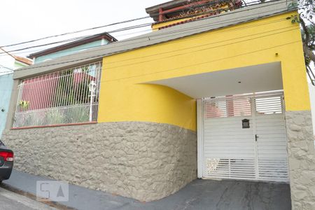Casa para alugar com 392m², 6 quartos e 5 vagas Casa para alugar com 392m², 6 quartos e 5 vagasFachada