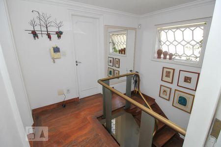 Casa para alugar com 200m², 3 quartos e 1 vaga Casa para alugar com 200m², 3 quartos e 1 vagaCorredor