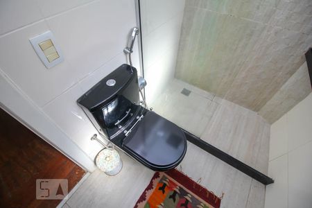 Casa para alugar com 200m², 3 quartos e 1 vaga Casa para alugar com 200m², 3 quartos e 1 vagaBanheiro Social
