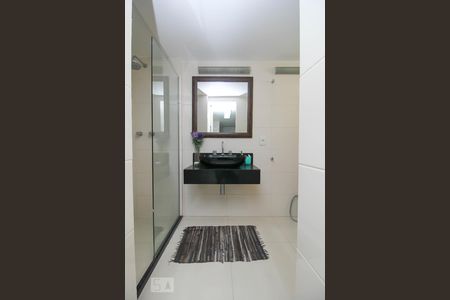 Casa para alugar com 200m², 3 quartos e 1 vaga Casa para alugar com 200m², 3 quartos e 1 vagaBanheiro 3