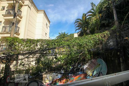 Casa para alugar com 200m², 3 quartos e 1 vaga Casa para alugar com 200m², 3 quartos e 1 vagaVista do Quarto 1