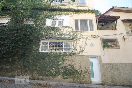 Casa para alugar com 200m², 3 quartos e 1 vaga Casa para alugar com 200m², 3 quartos e 1 vagaFachada da Casa