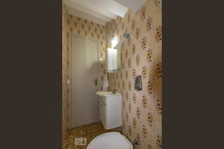 Casa à venda com 209m², 3 quartos e 2 vagasLavabo